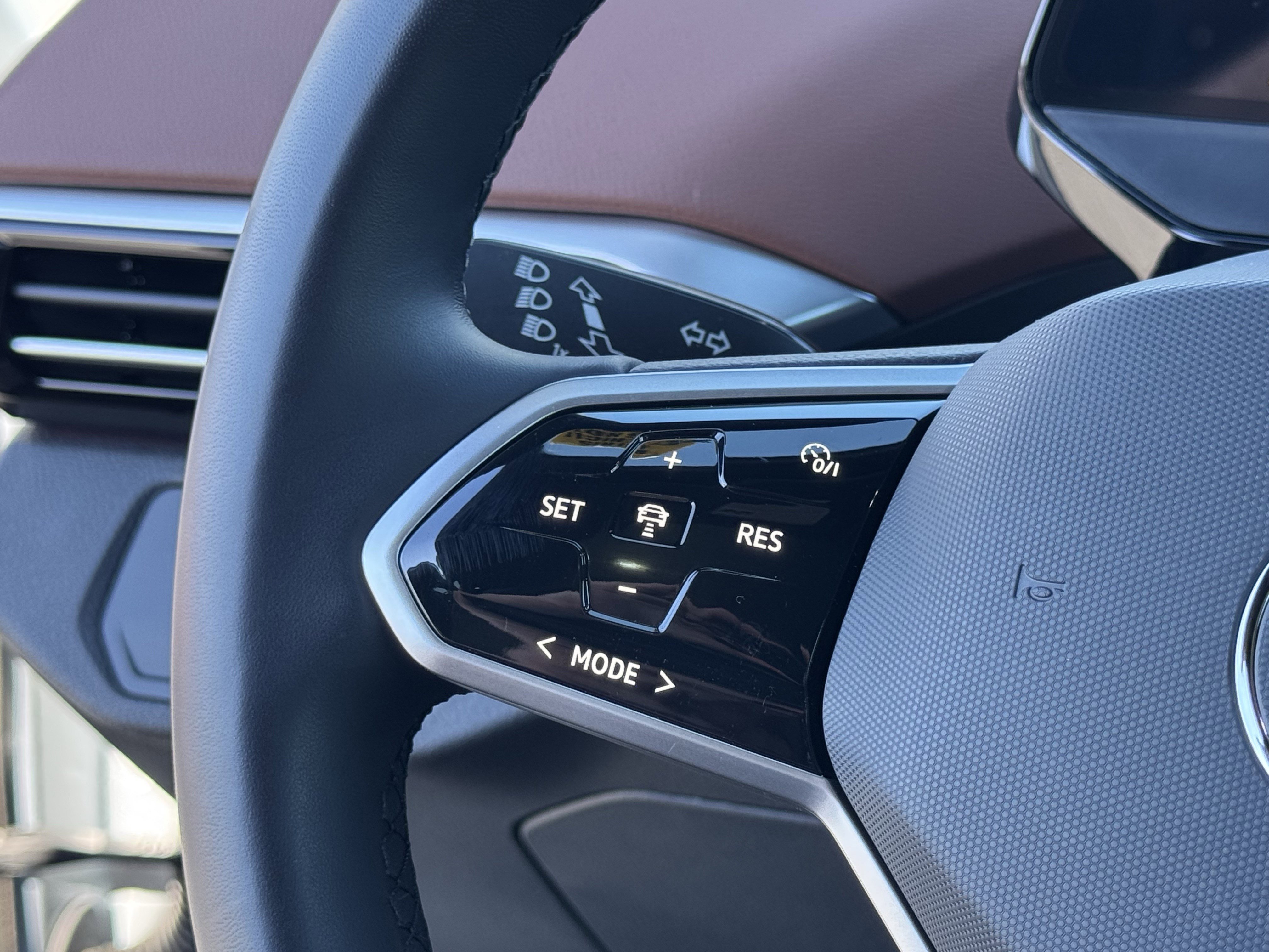 Used 2021 Volkswagen ID.4 Pro S w/ ID.4 Protection Package image 19