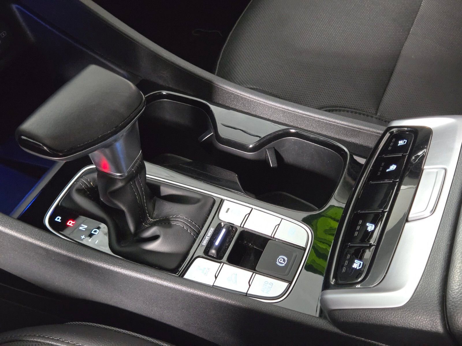 Used 2022 Hyundai Tucson SEL w/ Convenience + Premium Package AWD/4WD image 25