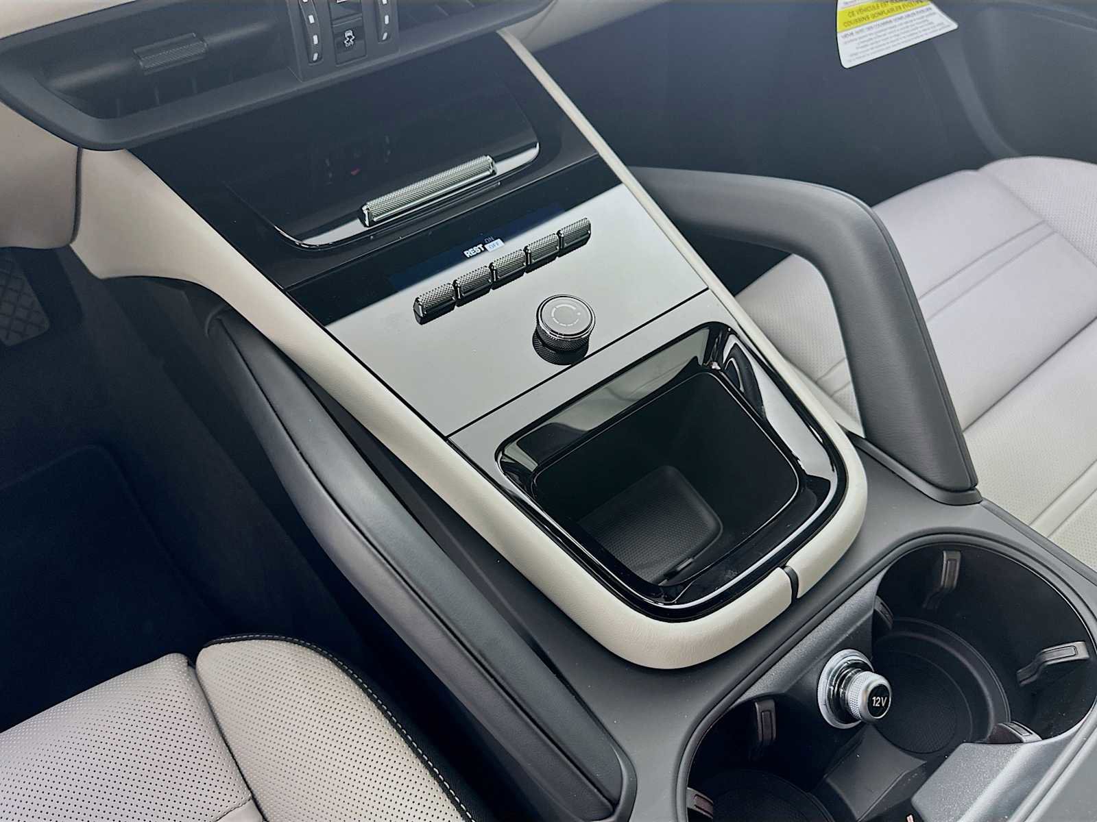 New 2026 Porsche Cayenne Coupe image 20