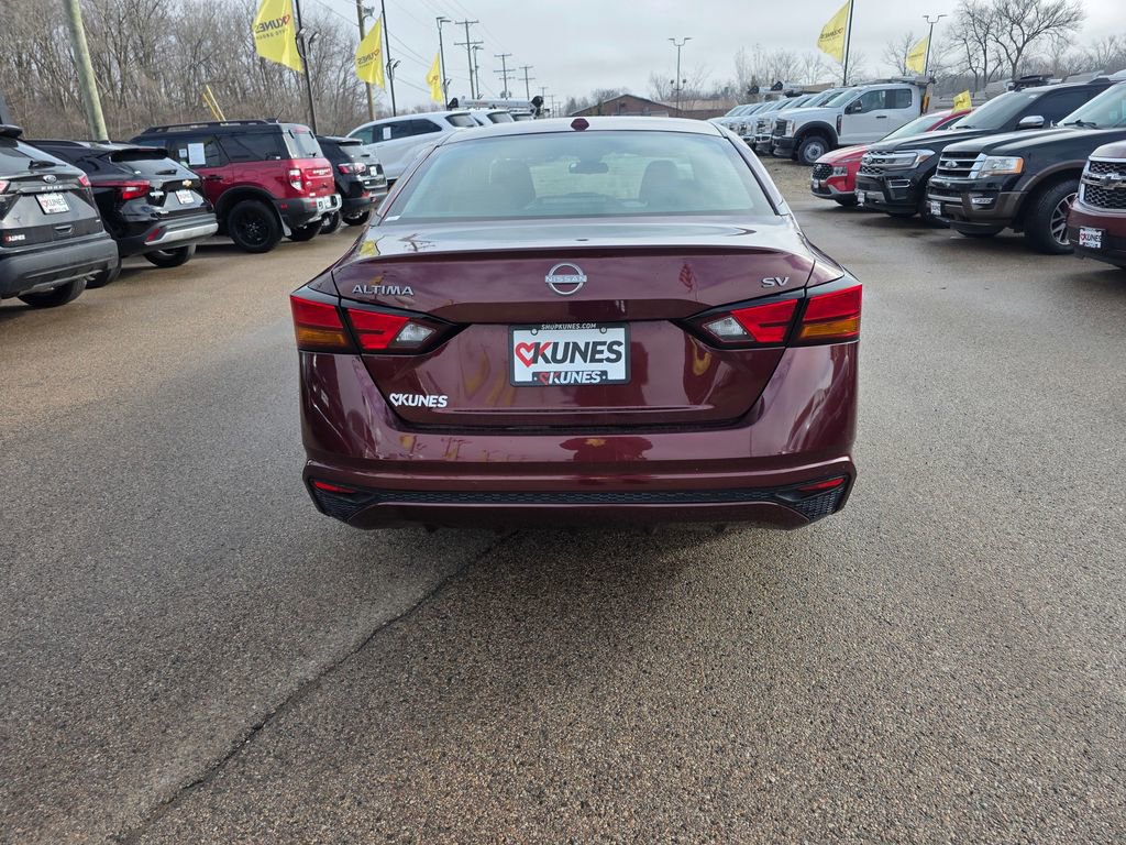 Used 2023 Nissan Altima 2.5 SV image 11