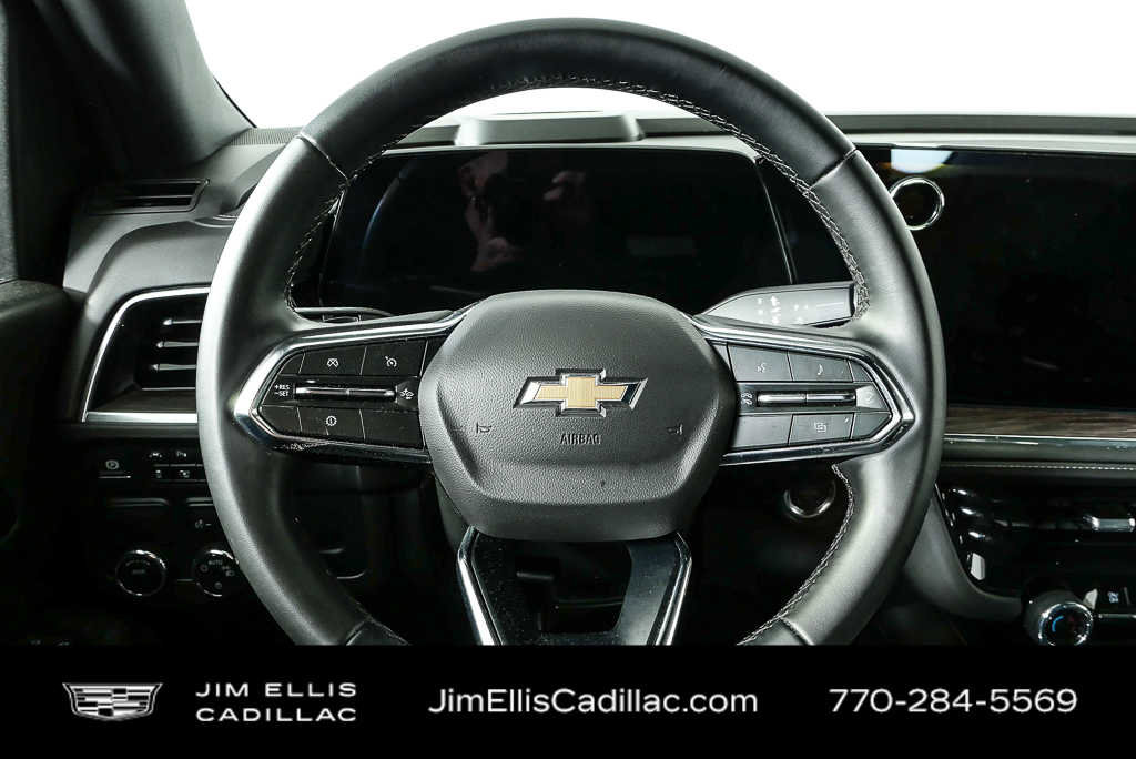 Used 2025 Chevrolet Tahoe LT RWD image 9