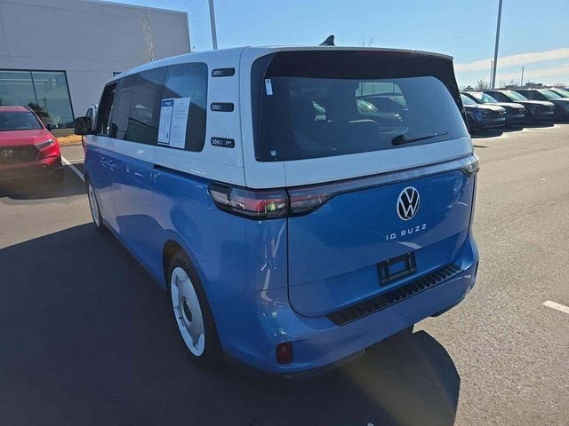 Used 2025 Volkswagen ID. Buzz 1st Edition image 4