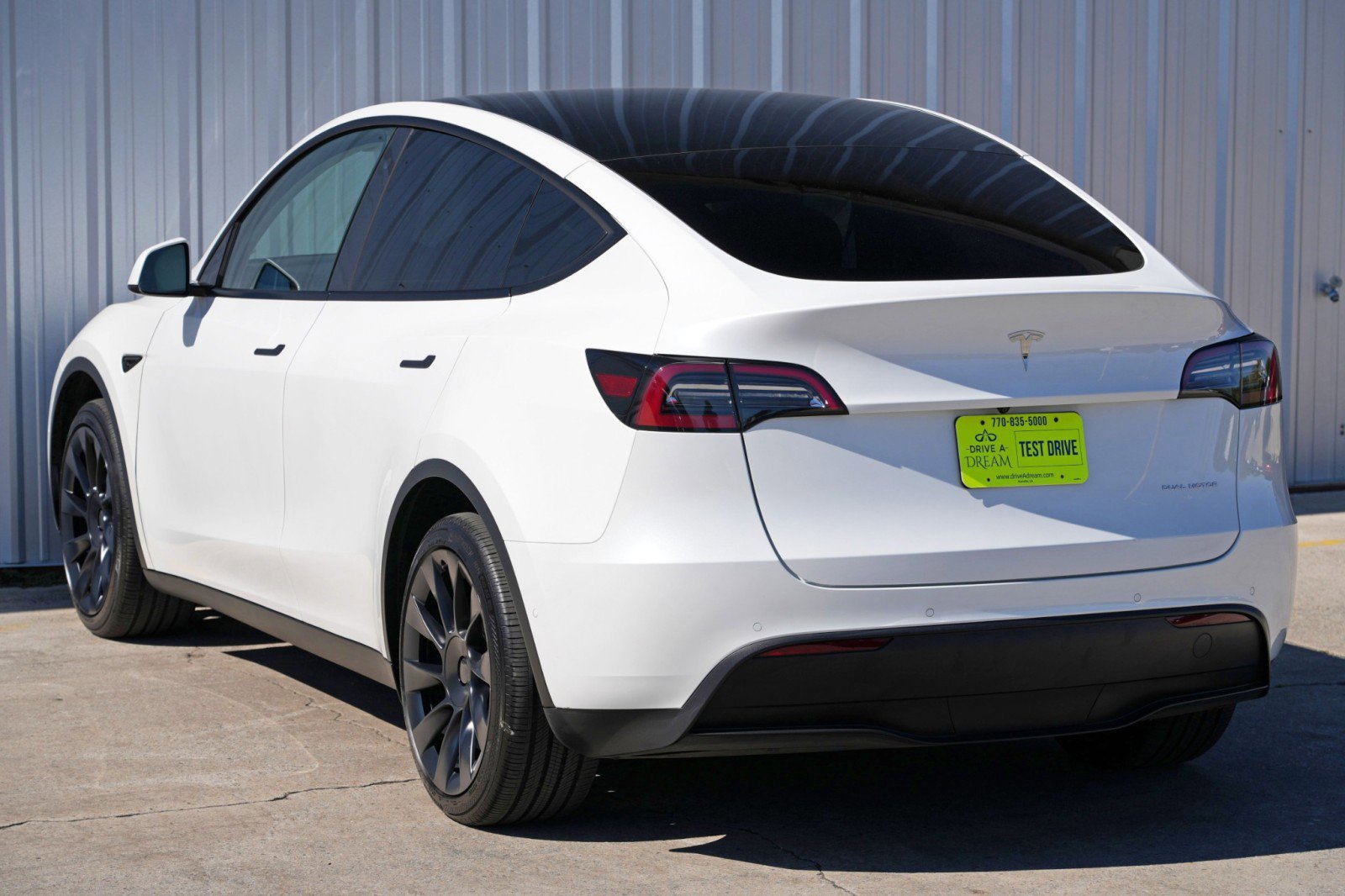 Used 2021 Tesla Model Y Long Range image 51