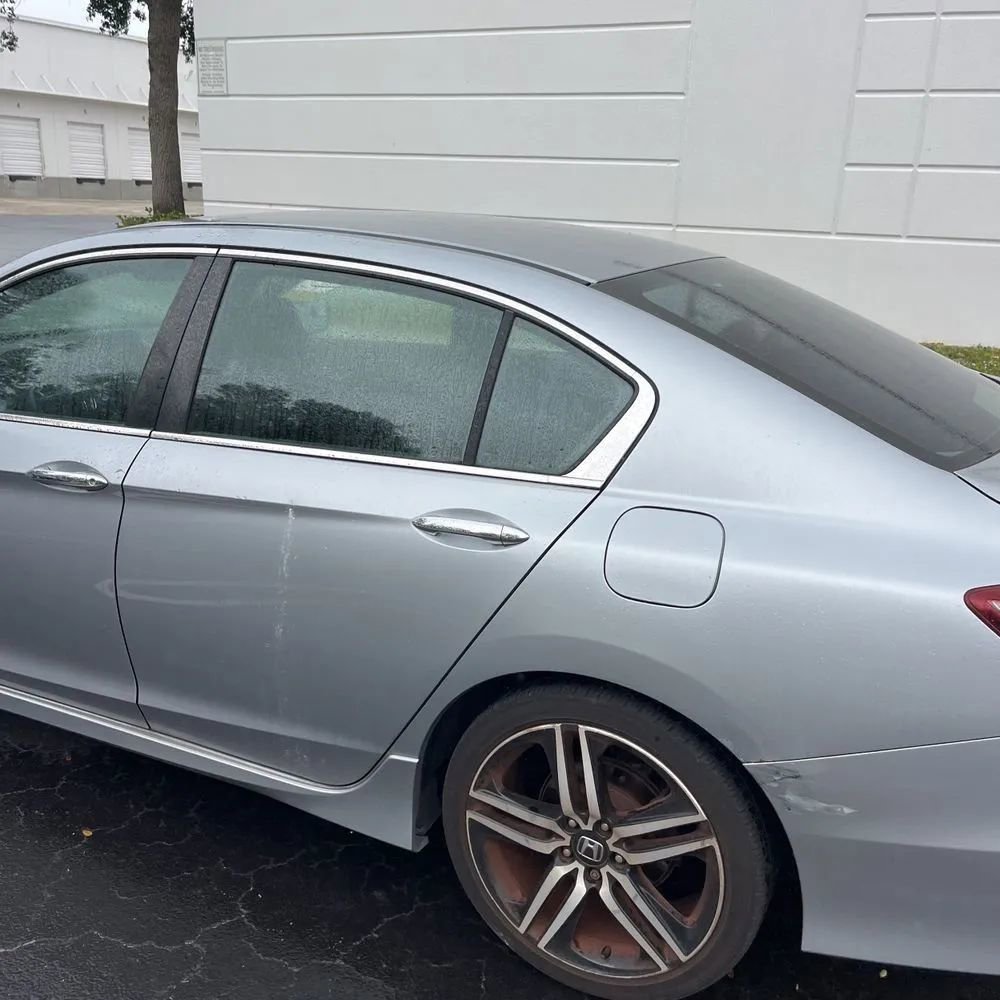 Used 2017 Honda Accord Sport image 6