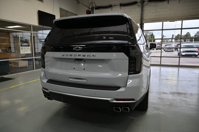 New 2026 Chevrolet Suburban High Country AWD/4WD image 5