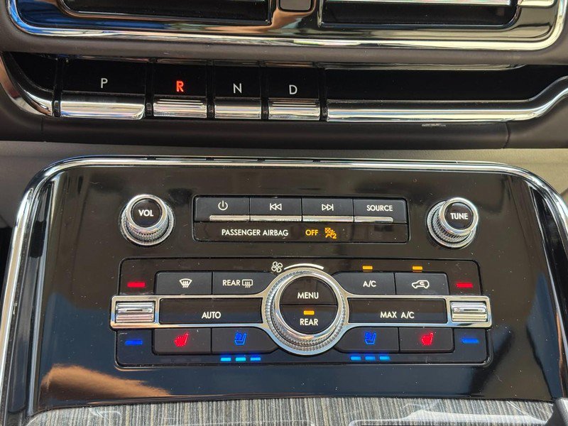 Used 2020 Lincoln Navigator Black Label AWD/4WD image 24