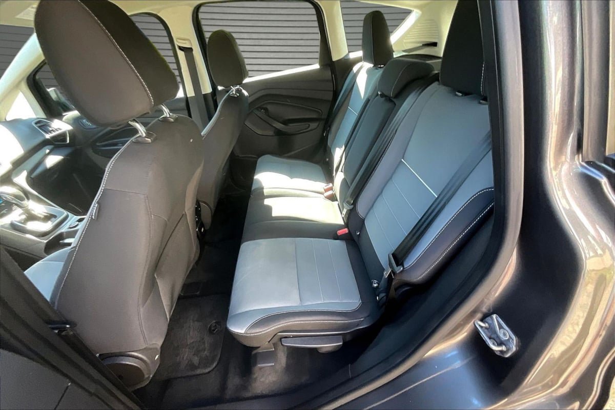 Used 2013 Ford C-MAX SE FWD image 21