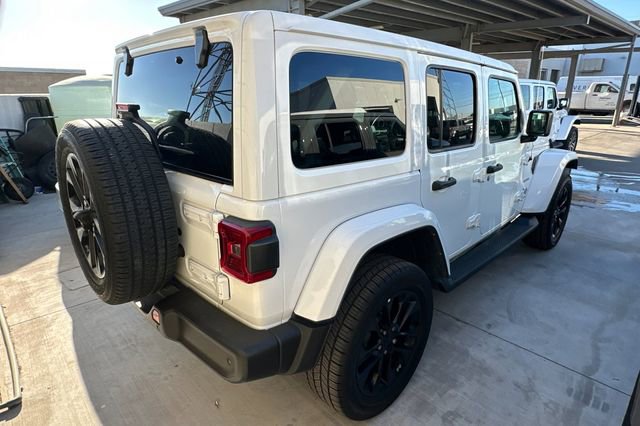 Used 2021 Jeep Wrangler Unlimited Sahara w/ Cold Weather Group image 4