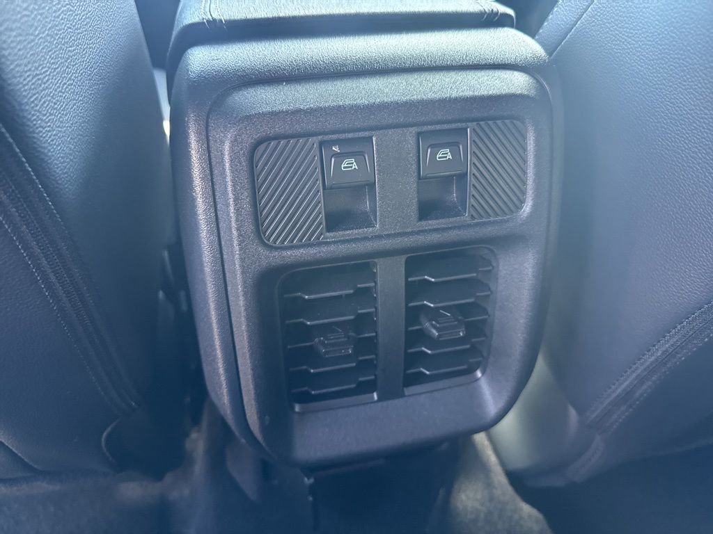 Used 2025 Ford Bronco Outer Banks image 9