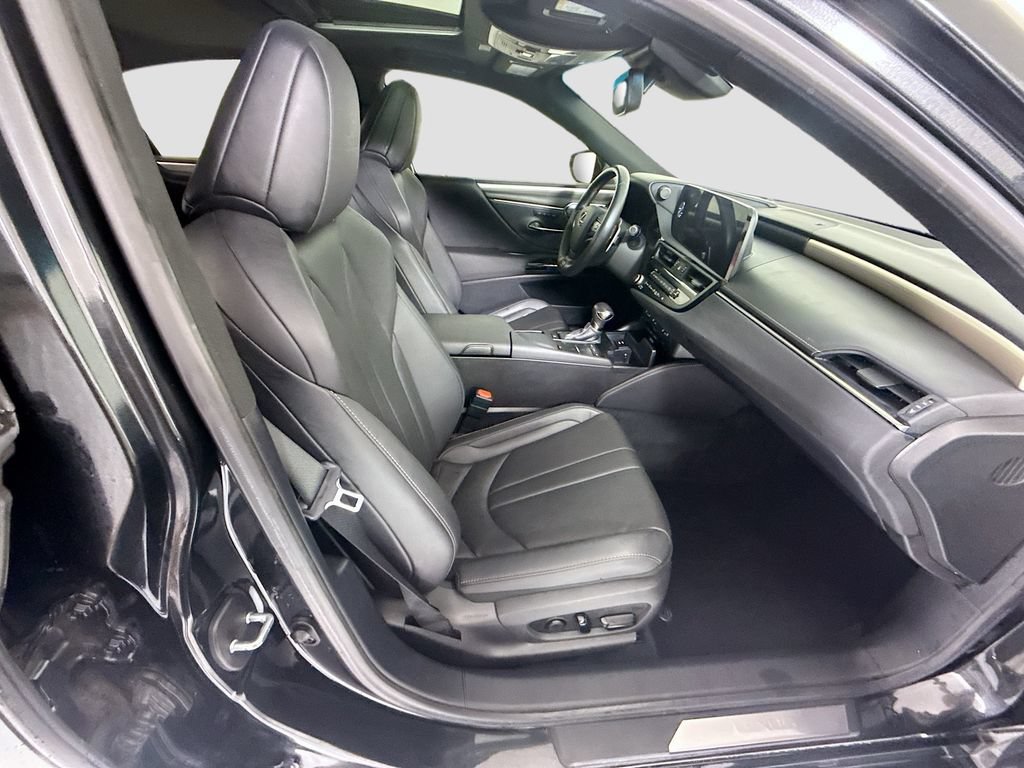 Used 2022 Lexus ES 350 F Sport w/ Accessory Package FWD image 20