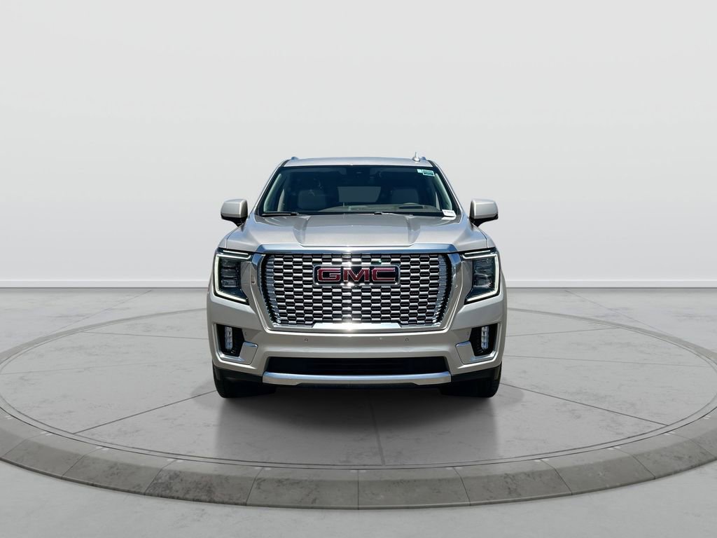 Used 2023 GMC Yukon XL Denali w/ Max Trailering Package RWD image 3