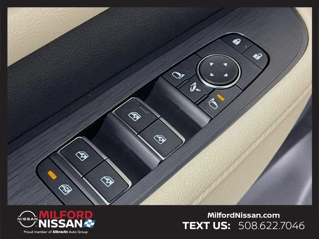 Used 2026 Nissan Armada Platinum AWD/4WD image 24