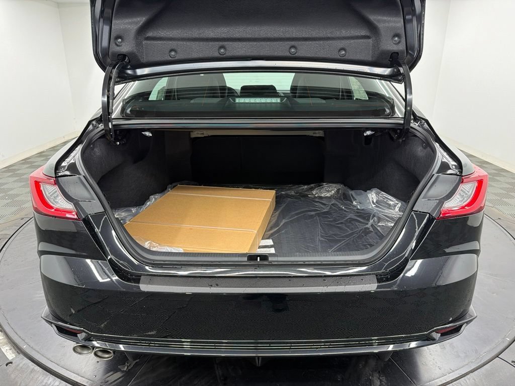 New 2026 Toyota Camry XSE AWD/4WD image 14