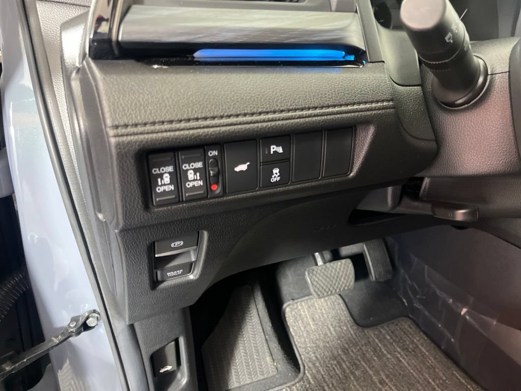 Certified 2025 Honda Odyssey Elite image 29
