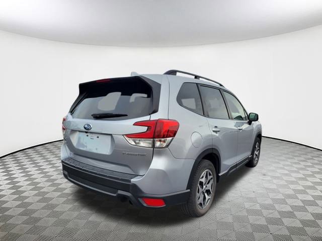 Used 2020 Subaru Forester Premium image 9