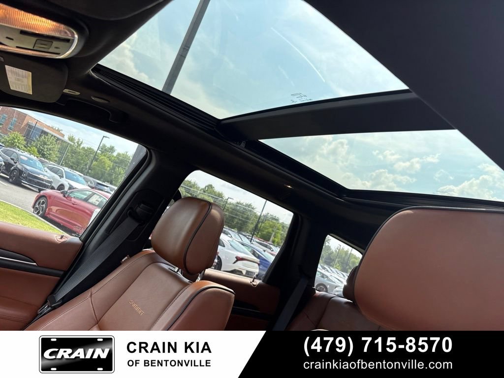 Used 2019 Jeep Grand Cherokee Summit w/ Platinum Series Group AWD/4WD image 4
