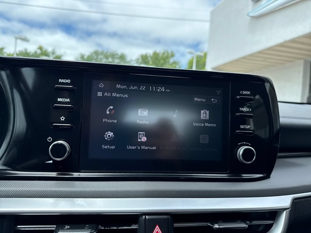 Used 2022 Kia K5 LXS FWD image 19