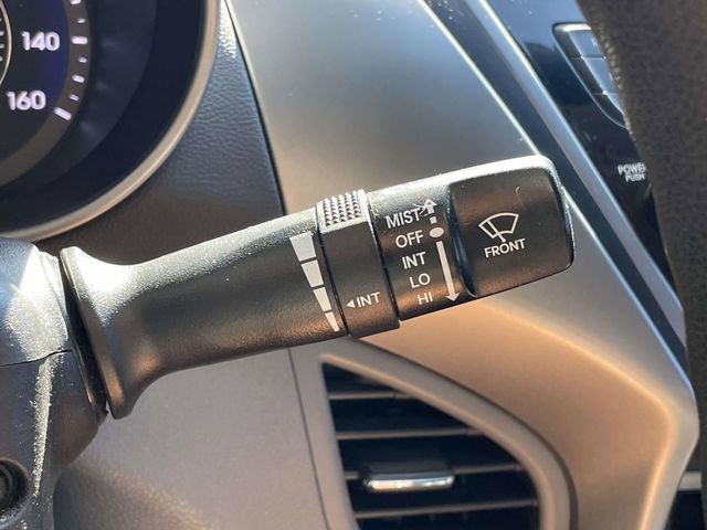 Used 2013 Hyundai Elantra GLS w/ Preferred Pkg FWD image 24