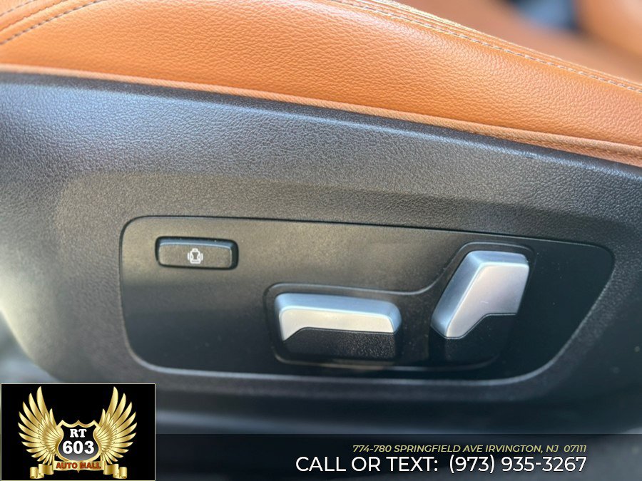 Used 2021 BMW 330i xDrive Sedan w/ Driving Assistance Package AWD/4WD image 20