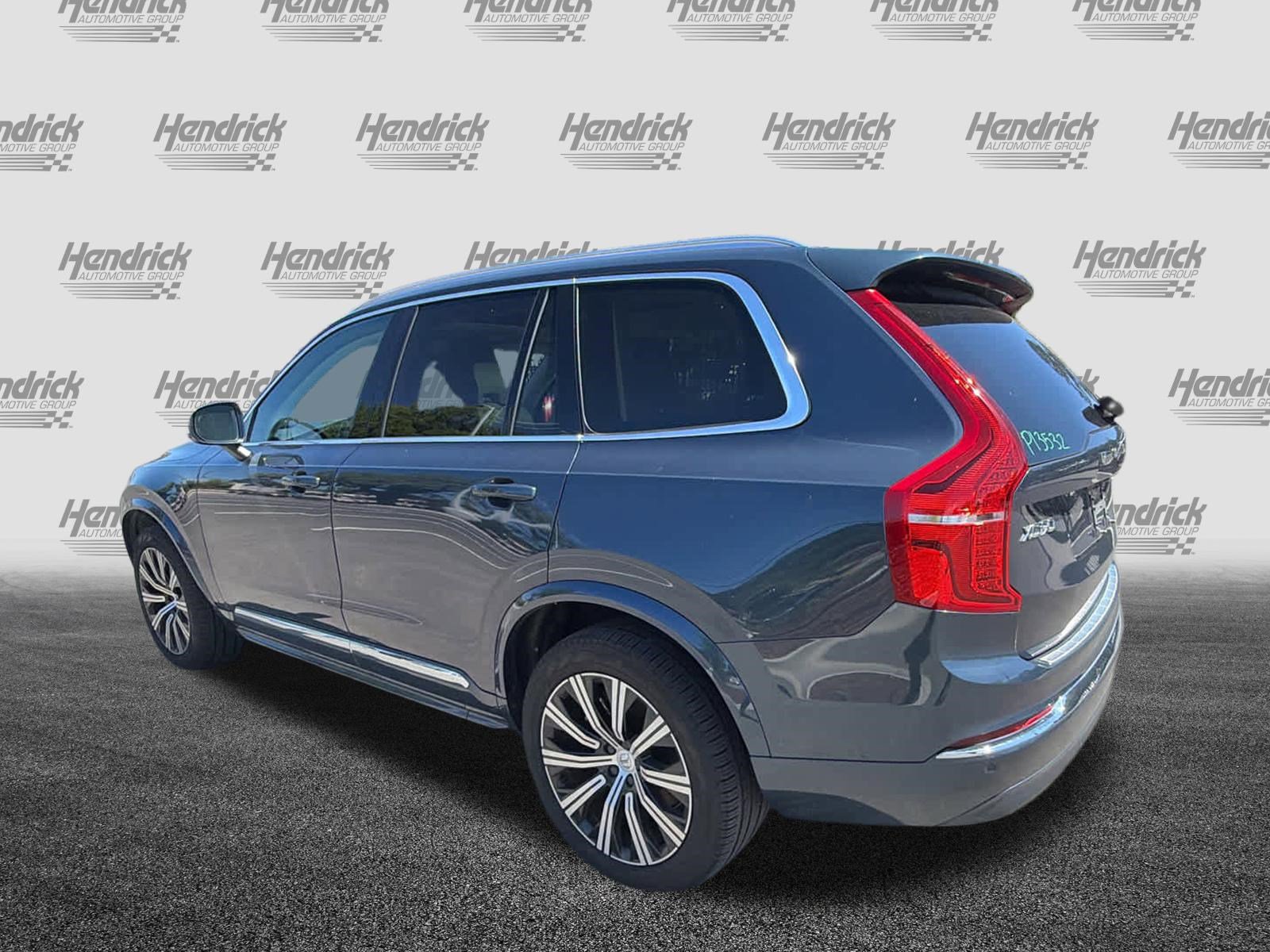 Used 2025 Volvo XC90 B5 Core w/ Protection Package Premier AWD/4WD image 10