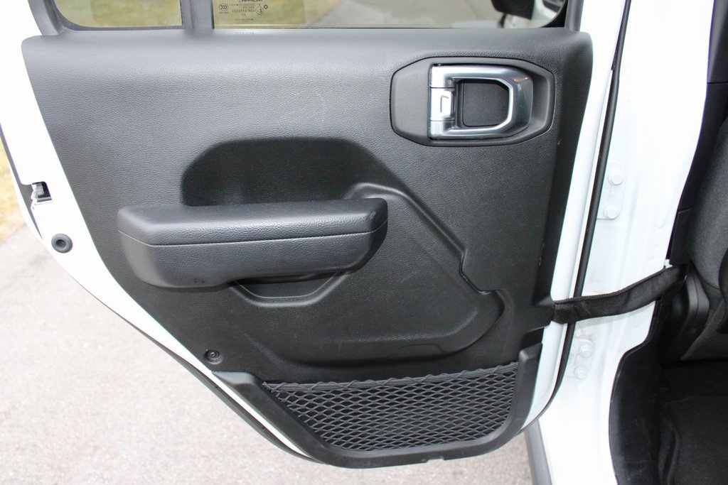 Used 2024 Jeep Wrangler Unlimited Rubicon image 27