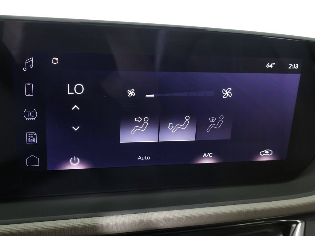 Used 2024 Buick Envista Avenir FWD image 46