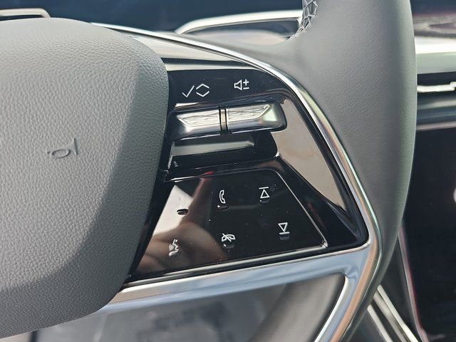 New 2026 Cadillac Escalade IQ Sport 1 w/ LPO, ONYX Package image 21