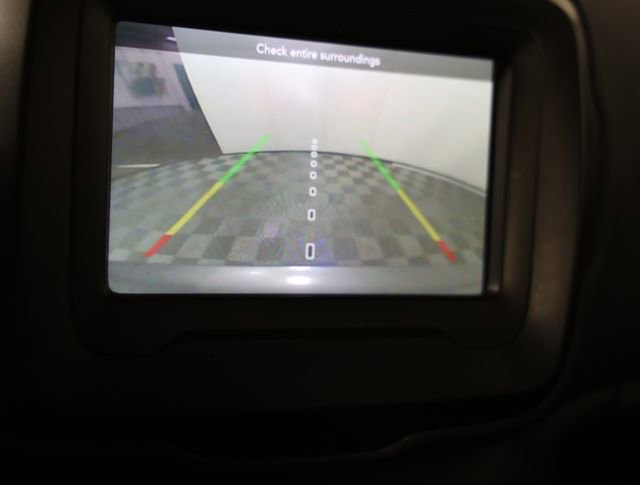 Used 2019 Jeep Renegade Trailhawk image 7