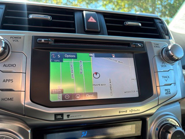 Used 2017 Toyota 4Runner Limited AWD/4WD image 28