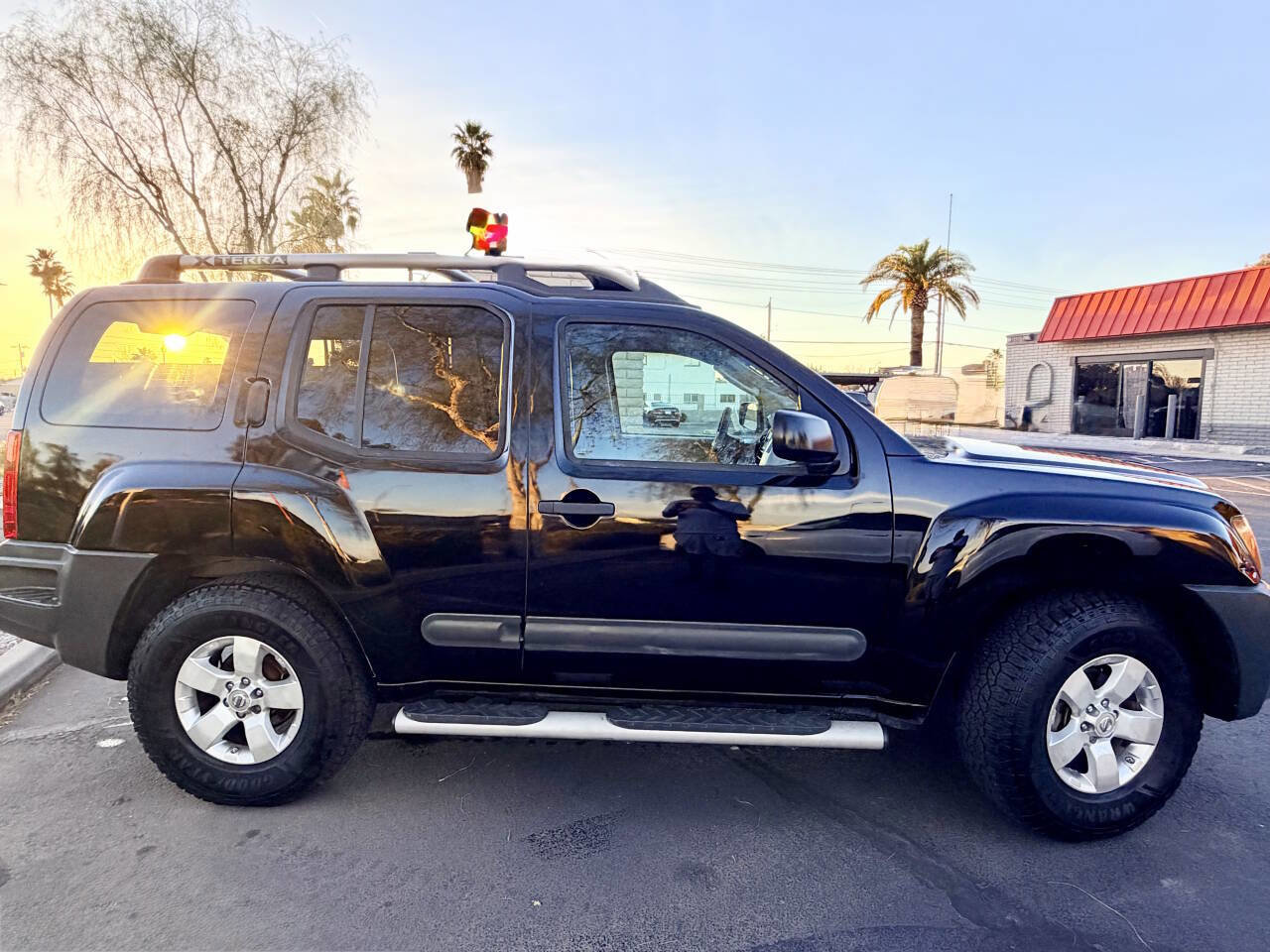 Used 2011 Nissan Xterra S w/ 4X2 Value Package image 7