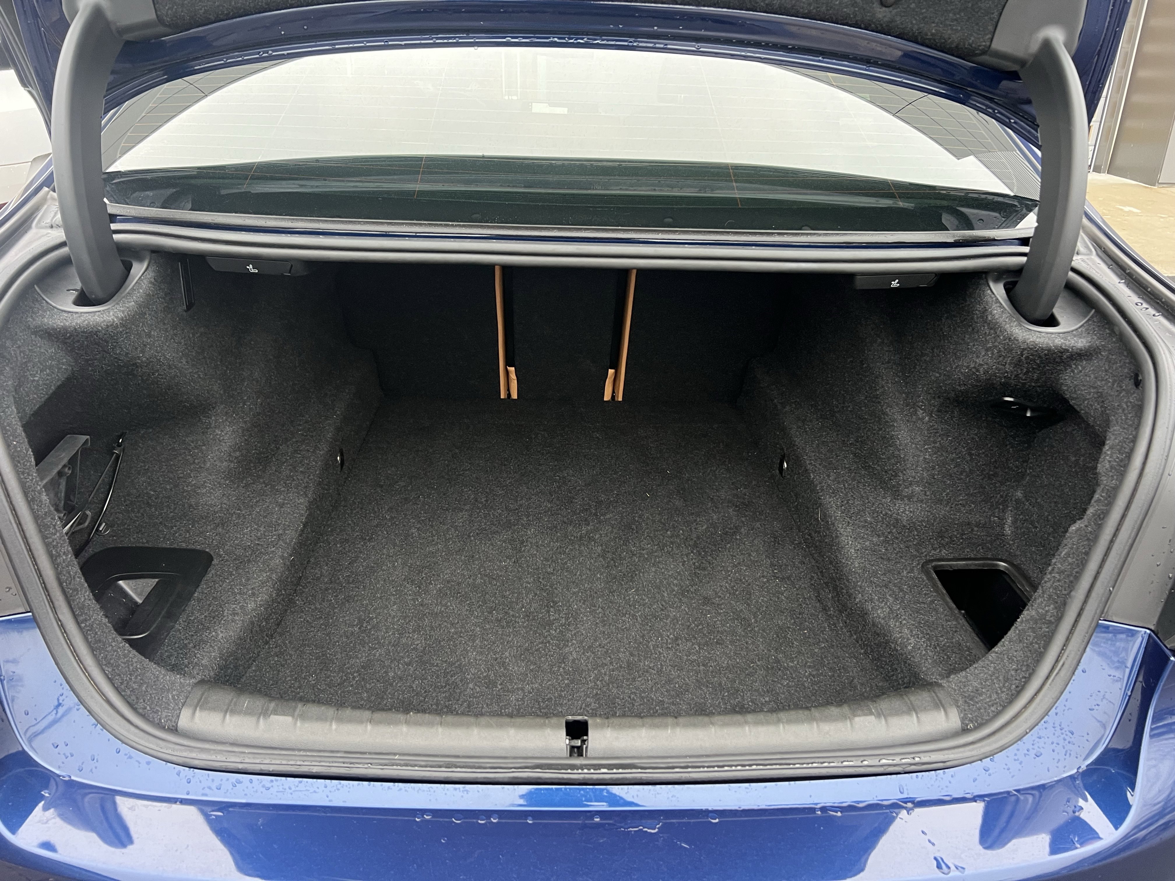 Used 2019 BMW M550i xDrive image 32