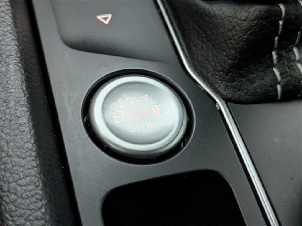 Certified 2021 Volkswagen Atlas Cross Sport SEL image 29