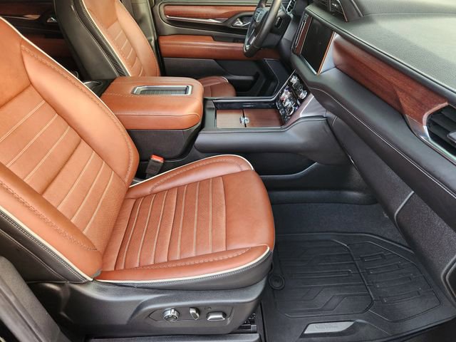 Used 2024 GMC Yukon Denali Ultimate image 11