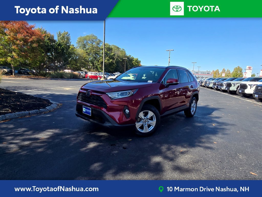 Certified 2019 Toyota RAV4 XLE w/ Convenience Package AWD/4WD image 1