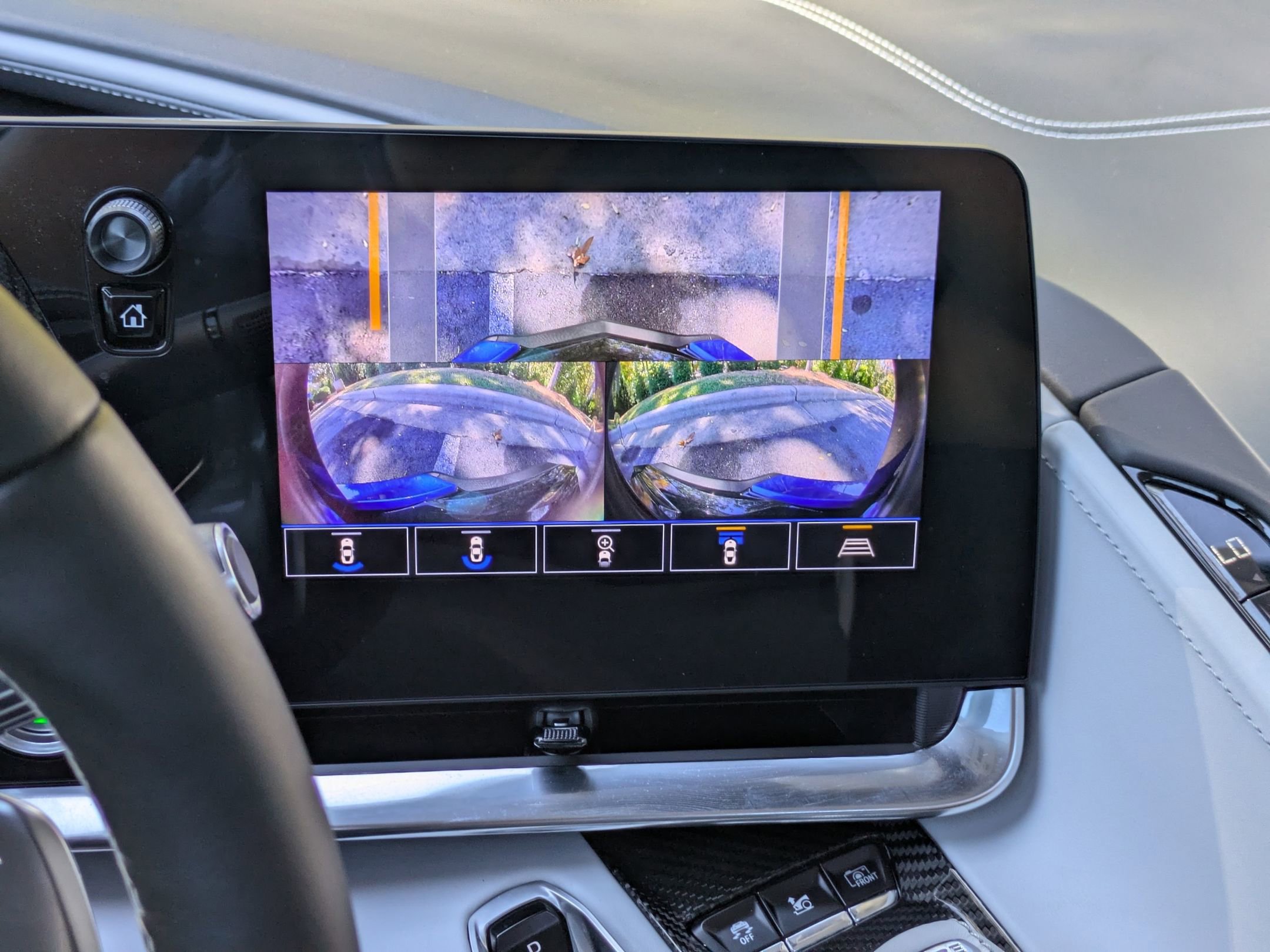 Used 2022 Chevrolet Corvette Stingray Premium Conv w/ Z51 Performance Package image 22