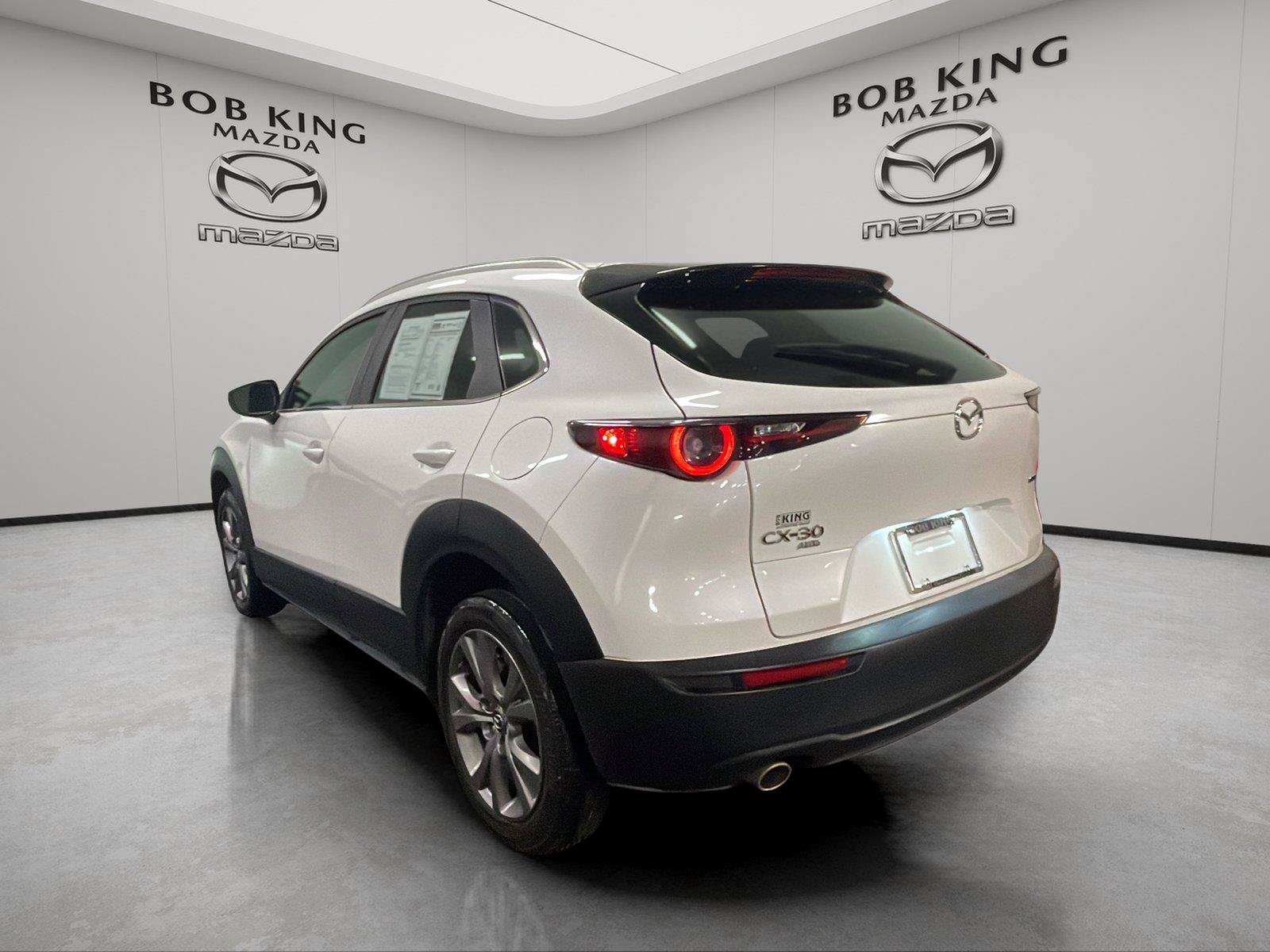 Used 2024 MAZDA CX-30 AWD 2.5 S w/ Preferred Package image 3