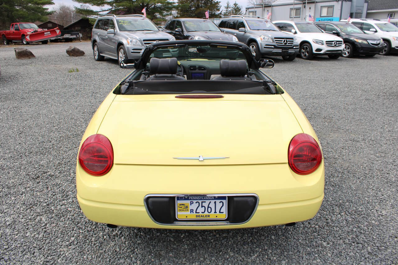 Used 2002 Ford Thunderbird Deluxe image 16