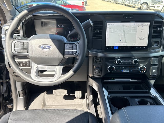 Used 2025 Ford F250 Lariat w/ Black Appearance Package AWD/4WD image 7