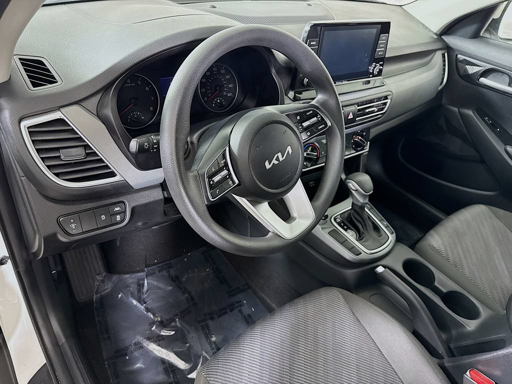 Certified 2023 Kia Seltos LX AWD/4WD image 17