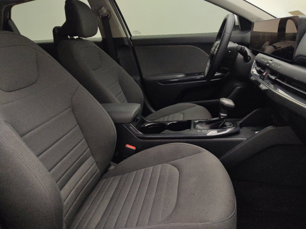 Used 2025 Kia K4 EX FWD image 21