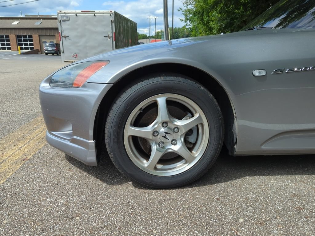 Used 2001 Honda S2000 image 3