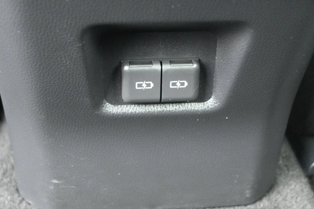 Used 2024 Toyota RAV4 XLE Premium FWD image 17