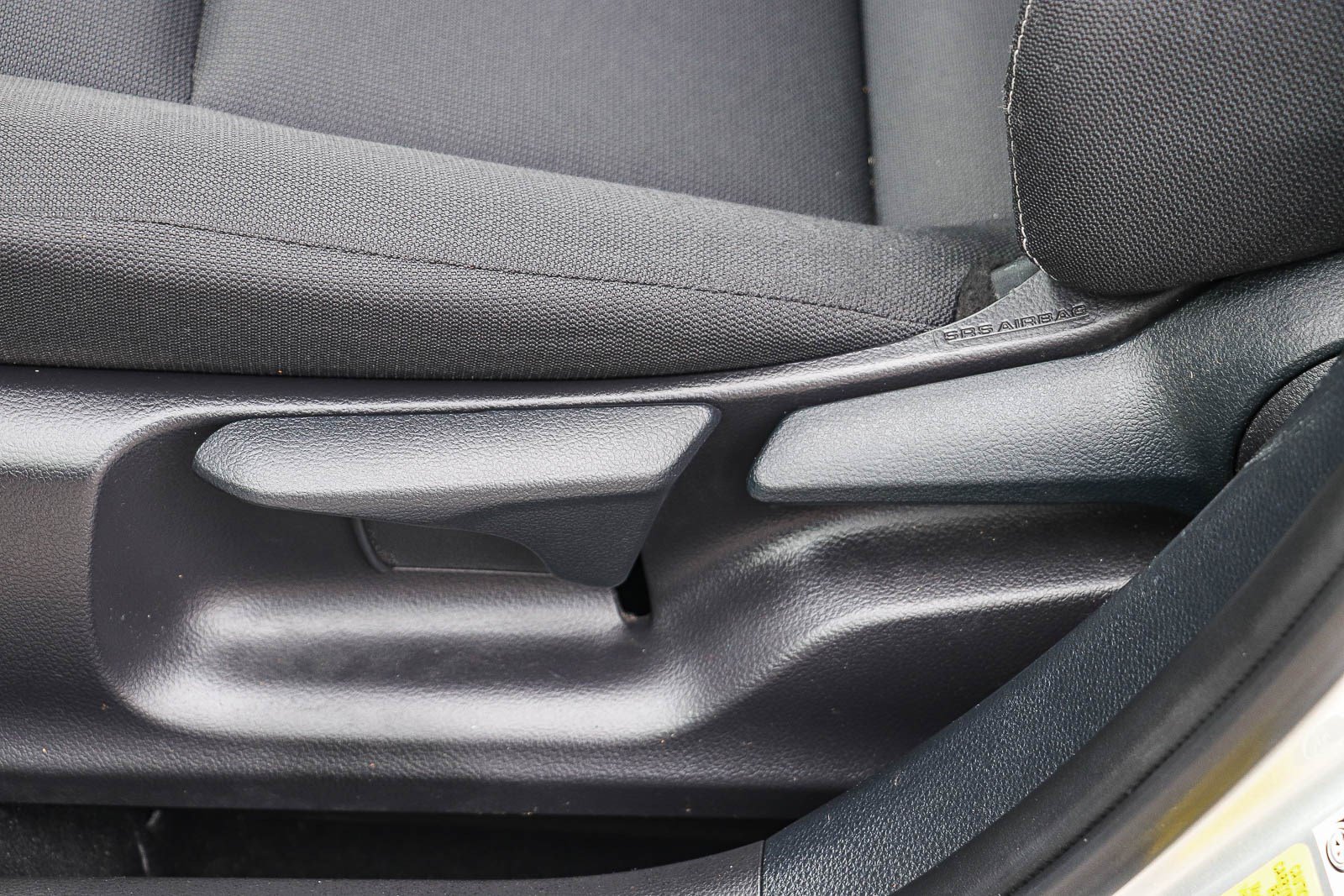 Certified 2025 Toyota Corolla LE FWD image 20