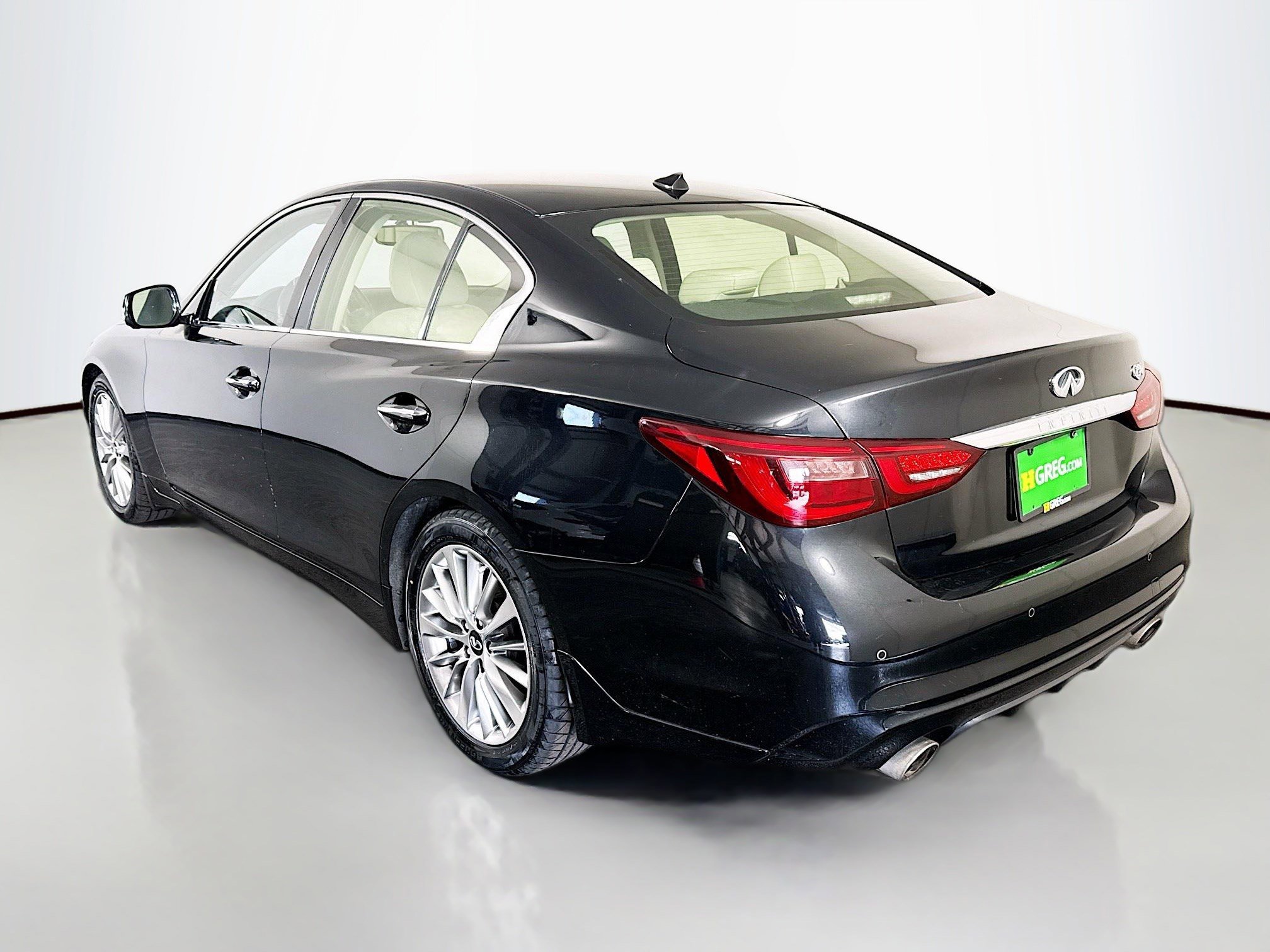 Used 2022 INFINITI Q50 Luxe w/ Cargo Package image 7