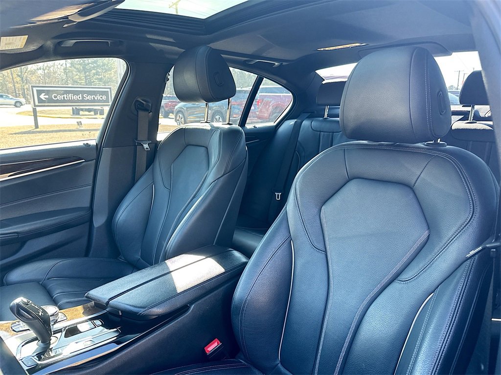 Used 2020 BMW 540i w/ Convenience Package image 8