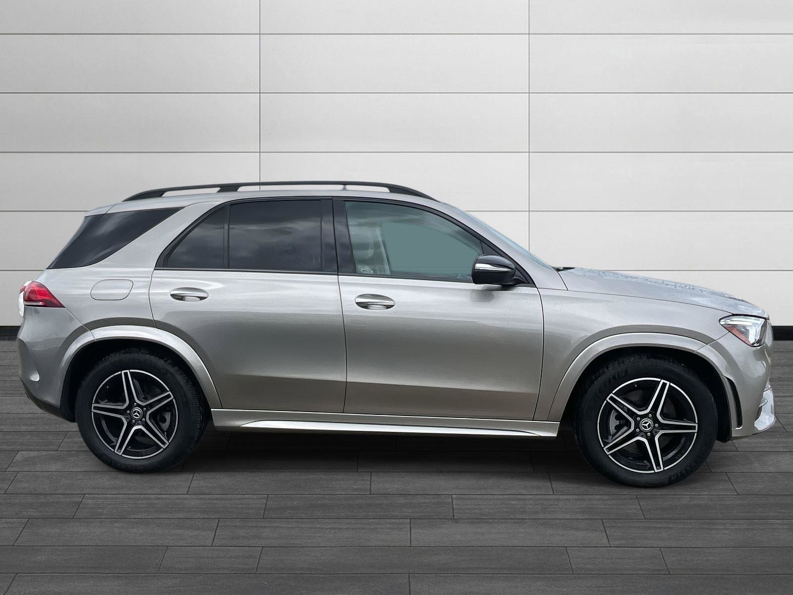 Certified 2023 Mercedes-Benz GLE 450 4MATIC image 2