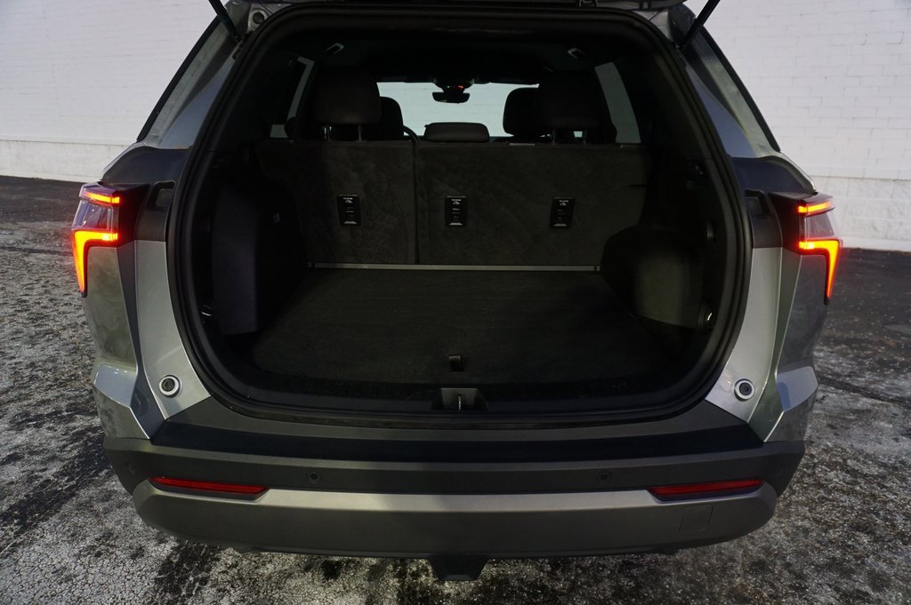 Certified 2025 Chevrolet Equinox LT w/ Safety and Technology Package image 27