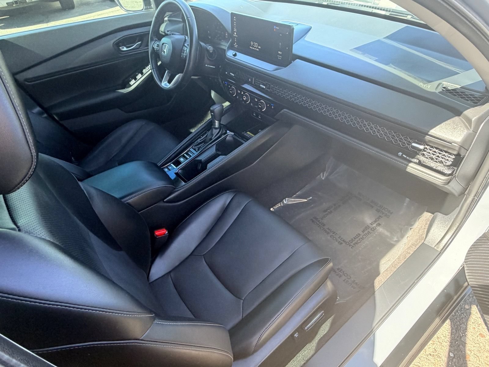 Used 2023 Honda Accord Touring image 11
