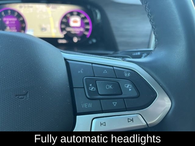 Used 2024 Volkswagen Atlas SEL Premium R-Line image 17