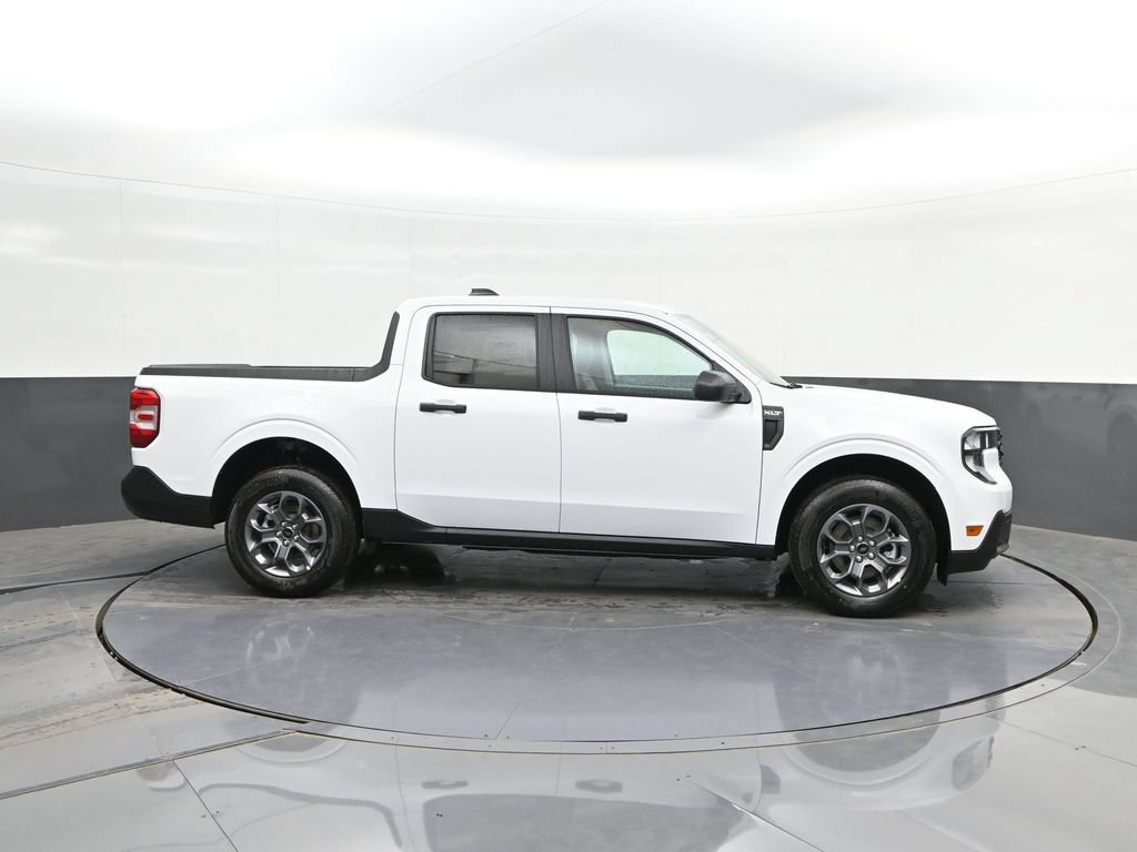 New 2026 Ford Maverick XLT w/ Equipment Group 301A AWD/4WD image 24